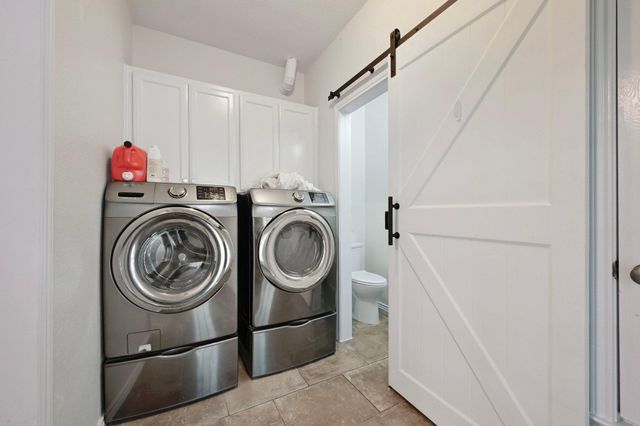 201 Comanche CP, Kyle, TX 78640