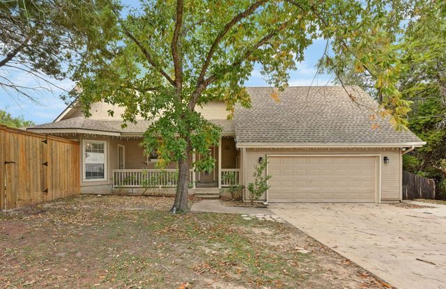 201 Comanche CP, Kyle, TX 78640