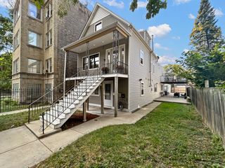 4304 N Lawndale Avenue, Chicago, IL 60618