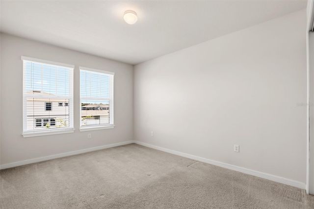 5592 PINELAND RUN, Orlando, FL 32829