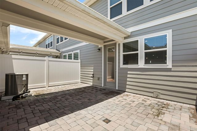 5592 PINELAND RUN, Orlando, FL 32829