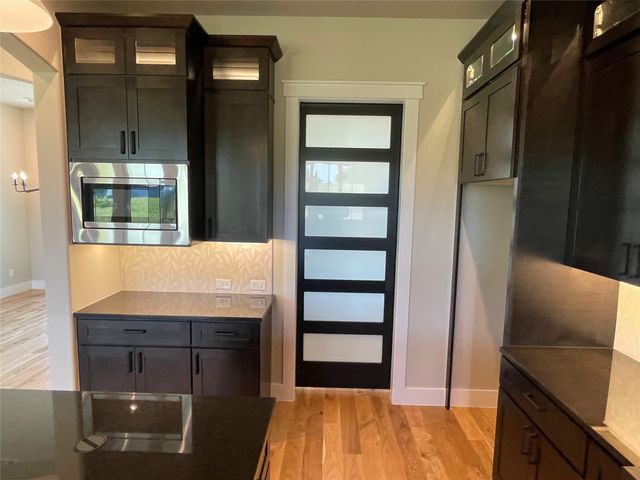 4 Dixie Estates Way, Whitesboro, TX 76273