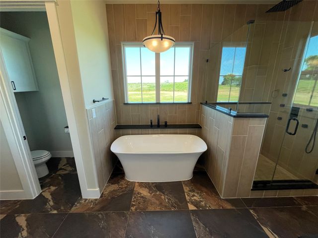 4 Dixie Estates Way, Whitesboro, TX 76273
