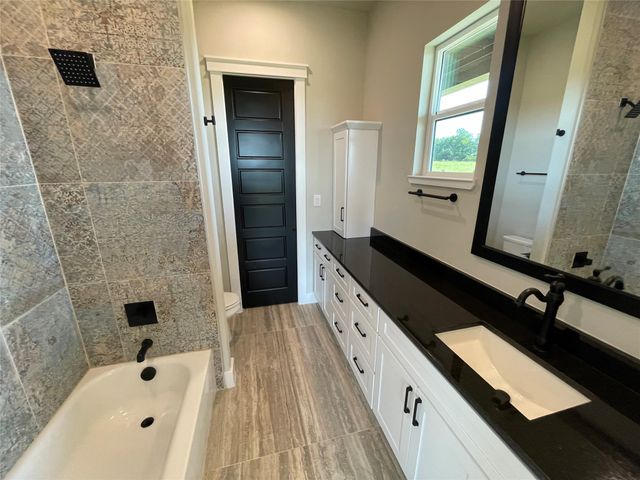4 Dixie Estates Way, Whitesboro, TX 76273