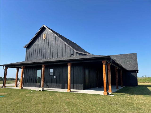 4 Dixie Estates Way, Whitesboro, TX 76273