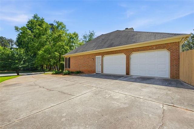 1617 Ellington Road SE, Conyers, GA 30013