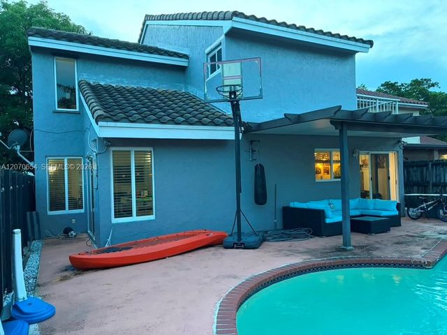 10051 SW 147th Place, Miami, FL 33196