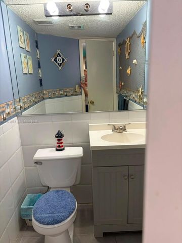 10051 SW 147th Place, Miami, FL 33196