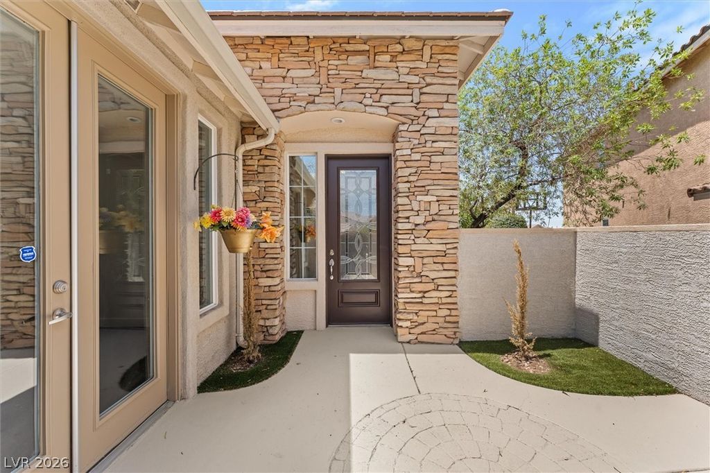 215 Sunset Shower Drive, Henderson, NV 89012 — photo 3