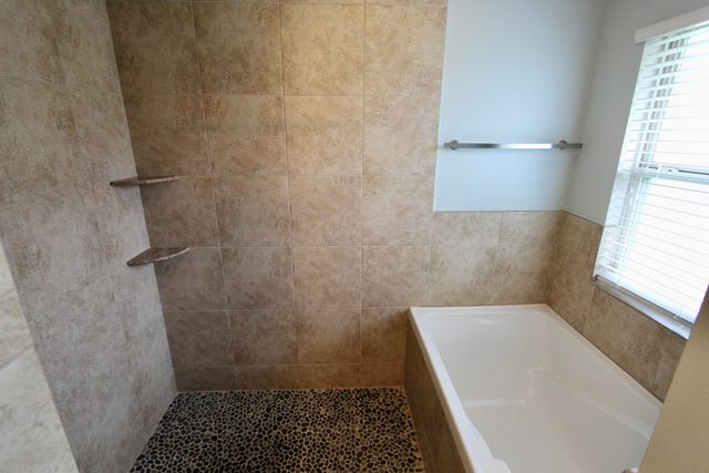 4641 Chanan Drive, Crestview, FL 32539