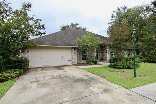 4641 Chanan Drive, Crestview, FL 32539