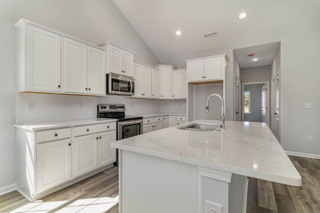 1140 Marley St., Conway, SC 29527