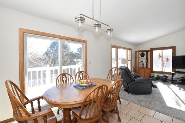 7904 S 67th STREET, Franklin, WI 53132