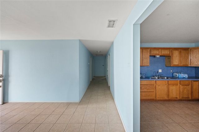 636 S County Road 1150, Riviera, TX 78379