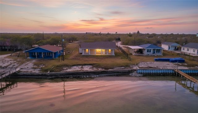 636 S County Road 1150, Riviera, TX 78379