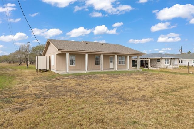636 S County Road 1150, Riviera, TX 78379