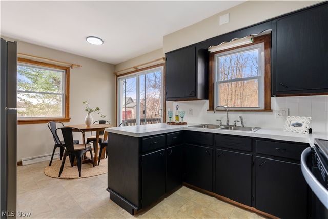 170 S Thomas Road, Tallmadge, OH 44278