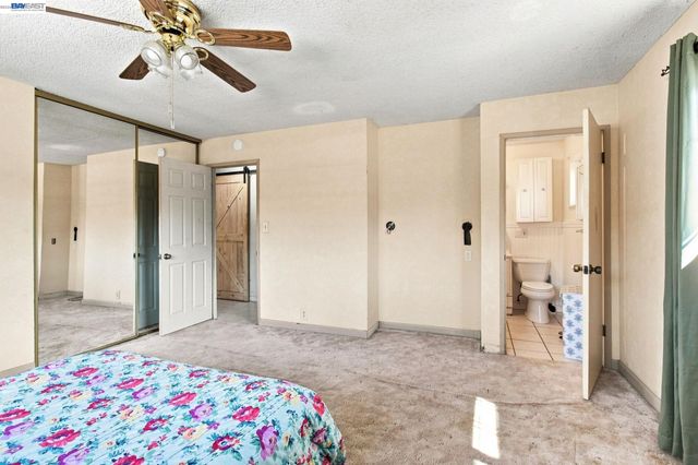 5940 Victoria Ln, Livermore, CA 94550
