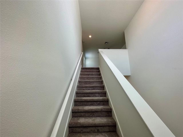 11131 RADIANT SHORE LOOP, San Antonio, FL 33576
