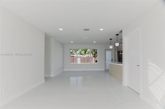 3110 SW 34th Ave, West Park, FL 33023