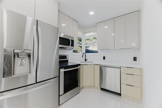 3110 SW 34th Ave, West Park, FL 33023