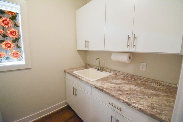 2945 Platinum Drive NE, Rochester, MN 55906