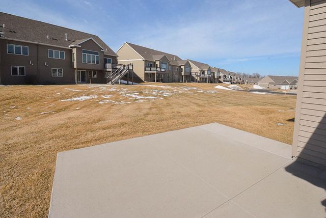 2945 Platinum Drive NE, Rochester, MN 55906