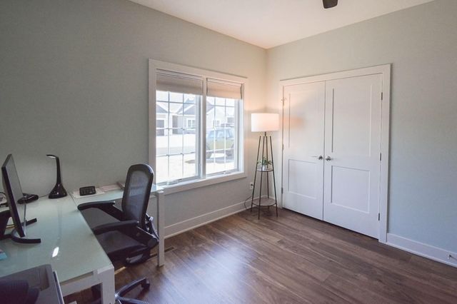 2945 Platinum Drive NE, Rochester, MN 55906