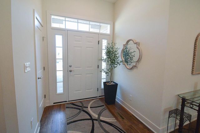 2945 Platinum Drive NE, Rochester, MN 55906