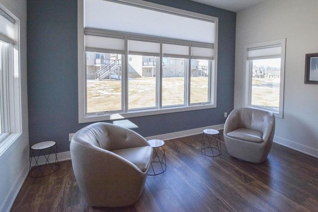 2945 Platinum Drive NE, Rochester, MN 55906