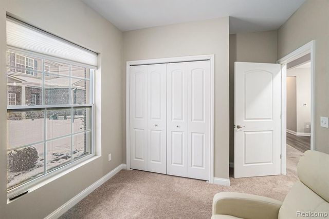 911 Watercress Lane, Fenton, MI 48430