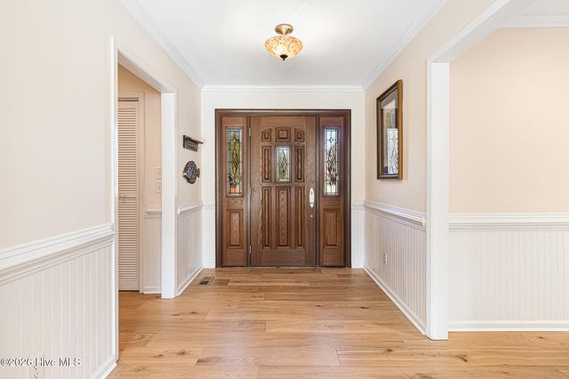 106 Cherry Court, Atlantic Beach, NC 28512