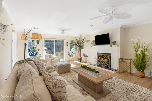 106 Cherry Court, Atlantic Beach, NC 28512