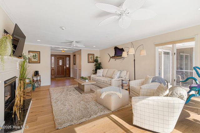 106 Cherry Court, Atlantic Beach, NC 28512