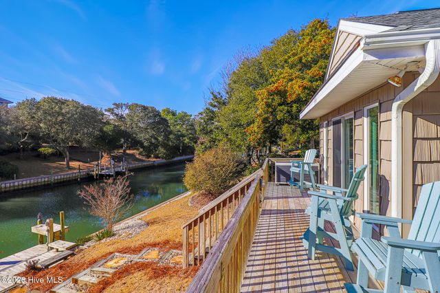 106 Cherry Court, Atlantic Beach, NC 28512