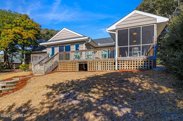 106 Cherry Court, Atlantic Beach, NC 28512