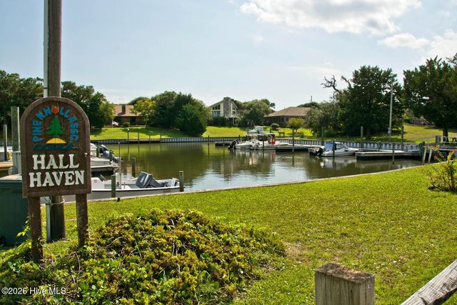 106 Cherry Court, Atlantic Beach, NC 28512