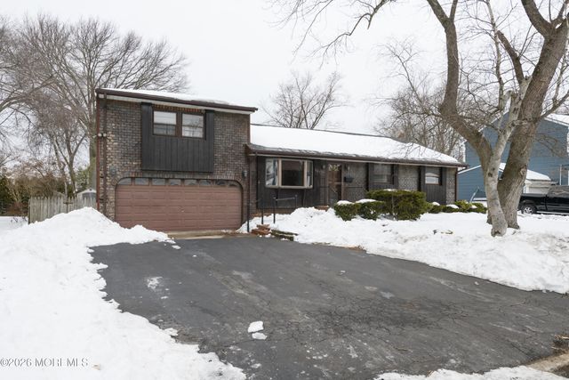 287 Linda Street, Belford, NJ 07718