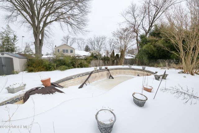 287 Linda Street, Belford, NJ 07718