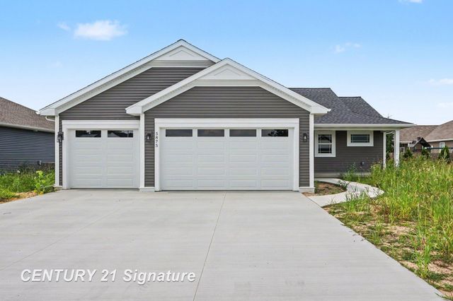 5875 Diamond Meadows Lane, Tittabawassee Twp, MI 48623