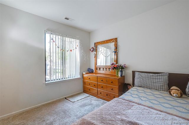 42764 Lilley Pointe Drive 165, Canton, MI 48187