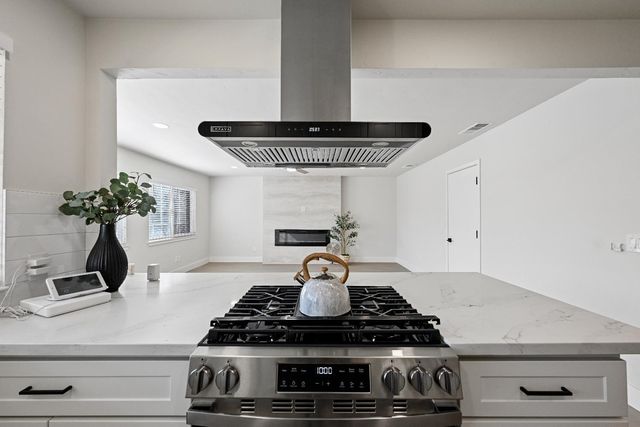 2548 Rhine Way, Elverta, CA 95626