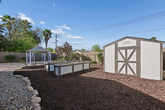 2548 Rhine Way, Elverta, CA 95626
