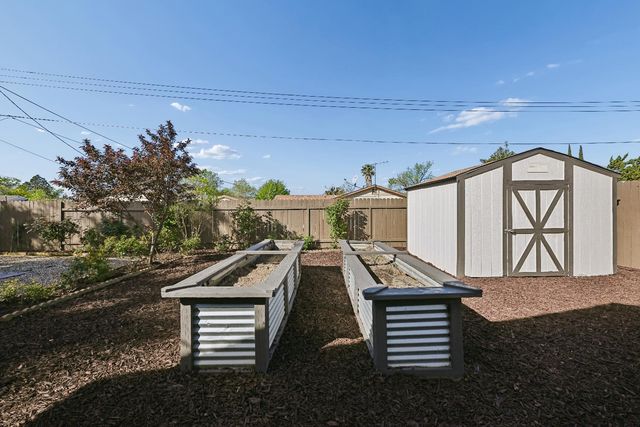 2548 Rhine Way, Elverta, CA 95626