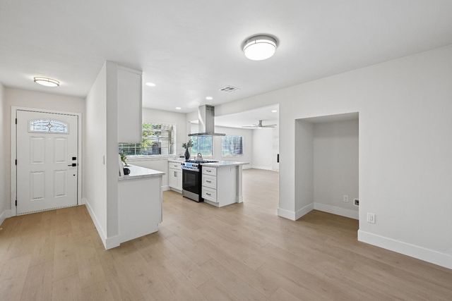 2548 Rhine Way, Elverta, CA 95626