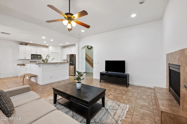 4746 S Emery Avenue, Mesa, AZ 85212