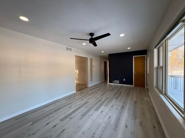 791 Kinney Avenue Nw, City Of Walker, MI 49534