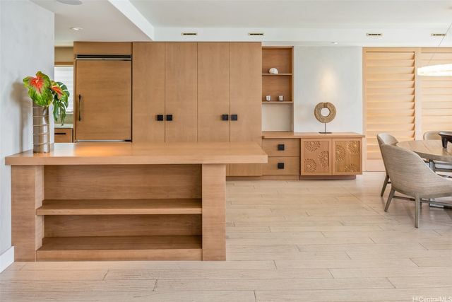 3003 Kalakaua Avenue 5B, Honolulu, HI 96815