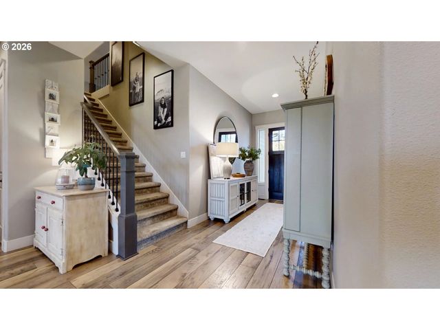 1517 W ASPEN Pl, La Center, WA 98629