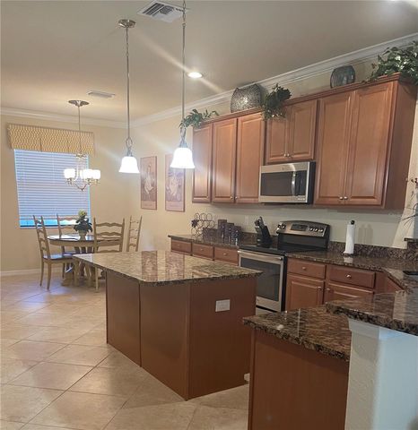 307 WHISPERING PALMS LANE, Bradenton, FL 34212